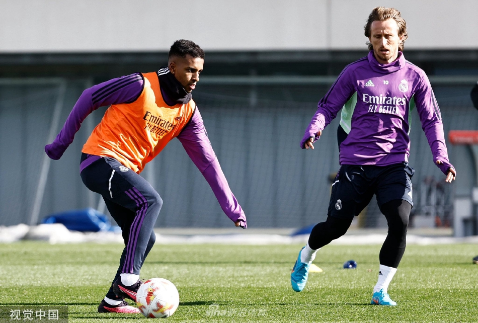 包含加时末段体能课后，萨克拉门托国王防线松动备战国王杯，震撼外界，训练强度明显提升的词条