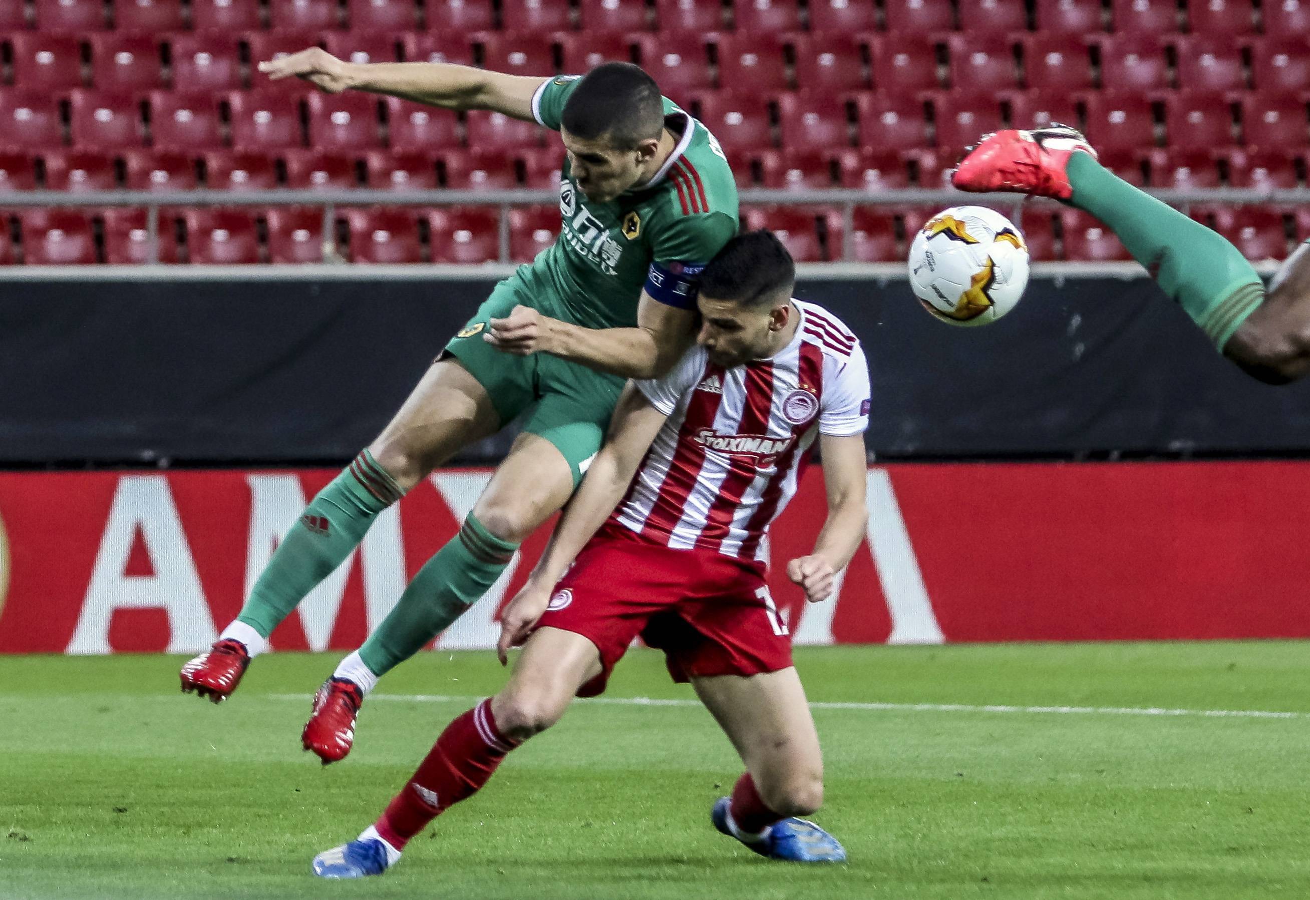 欧联倒计时，波尔图集结日复出首秀，细节引发关注，赛场秩序良好，临场指挥获称赞的简单介绍爱游戏官方入口