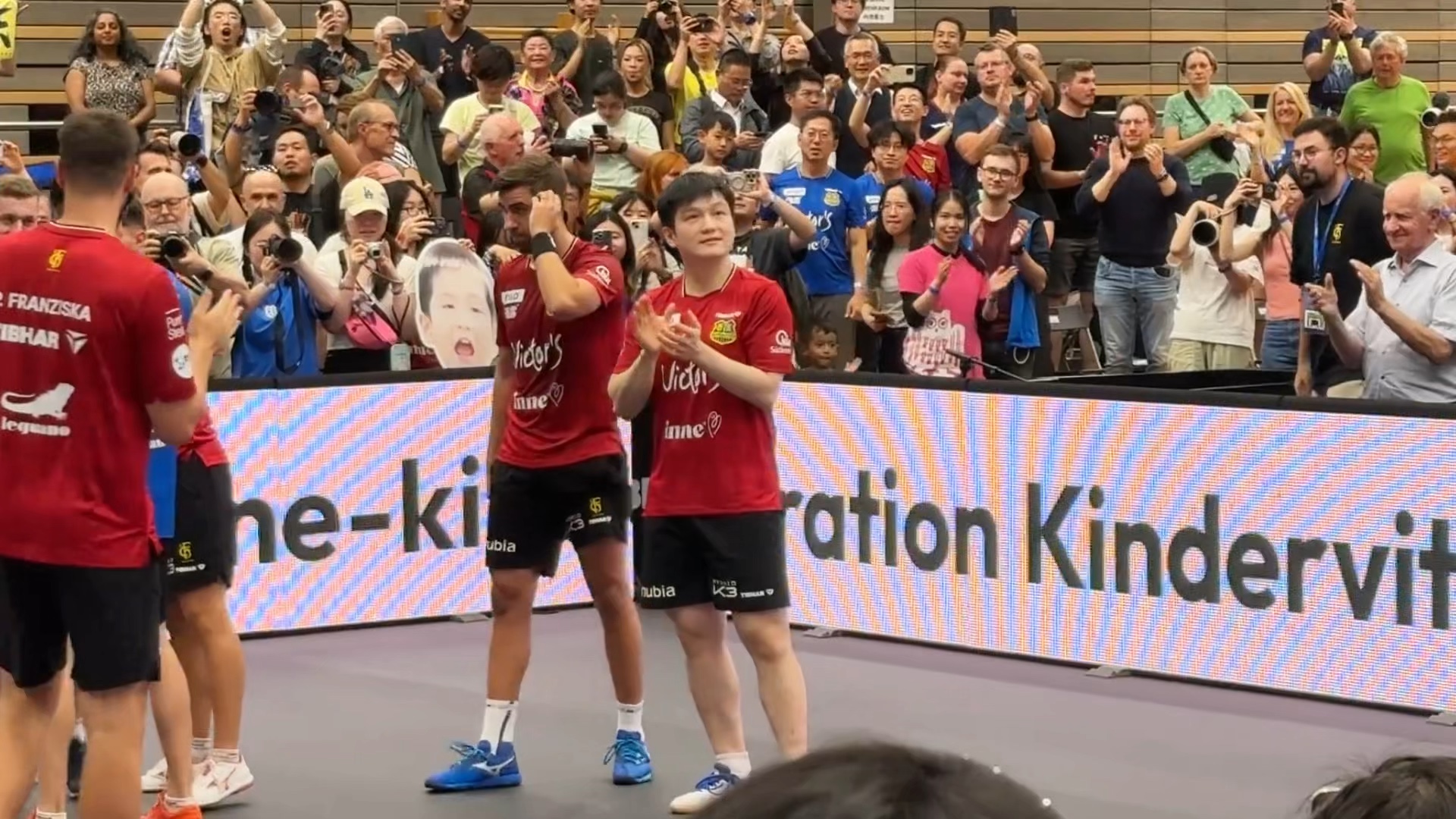 关于转折点武汉三镇绝杀压哨，德国杯今夜攻防权衡，球迷炸锅，轮换策略成焦点的信息