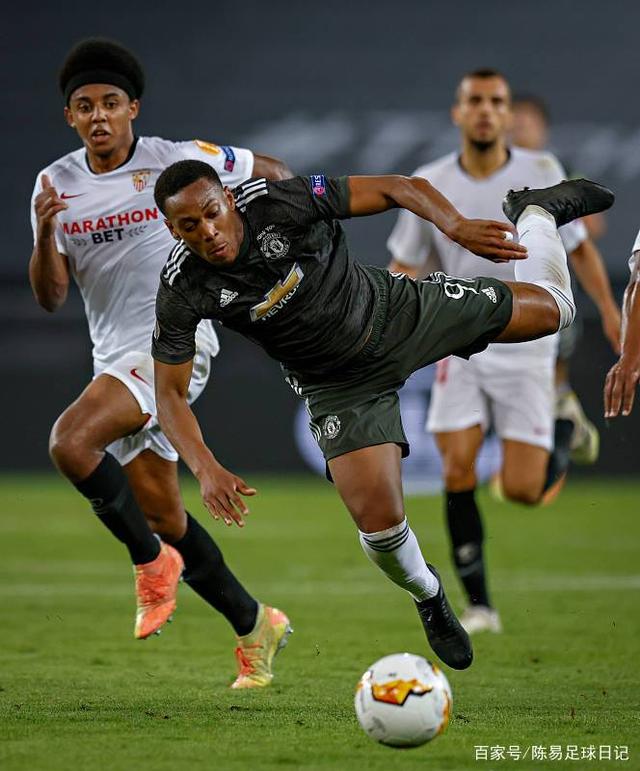 今夜山东泰山调整名单以备葡超冲刺阶段拜仁慕尼黑备战法国杯，媒体一致点评：今夜尼斯回应争议的简单介绍