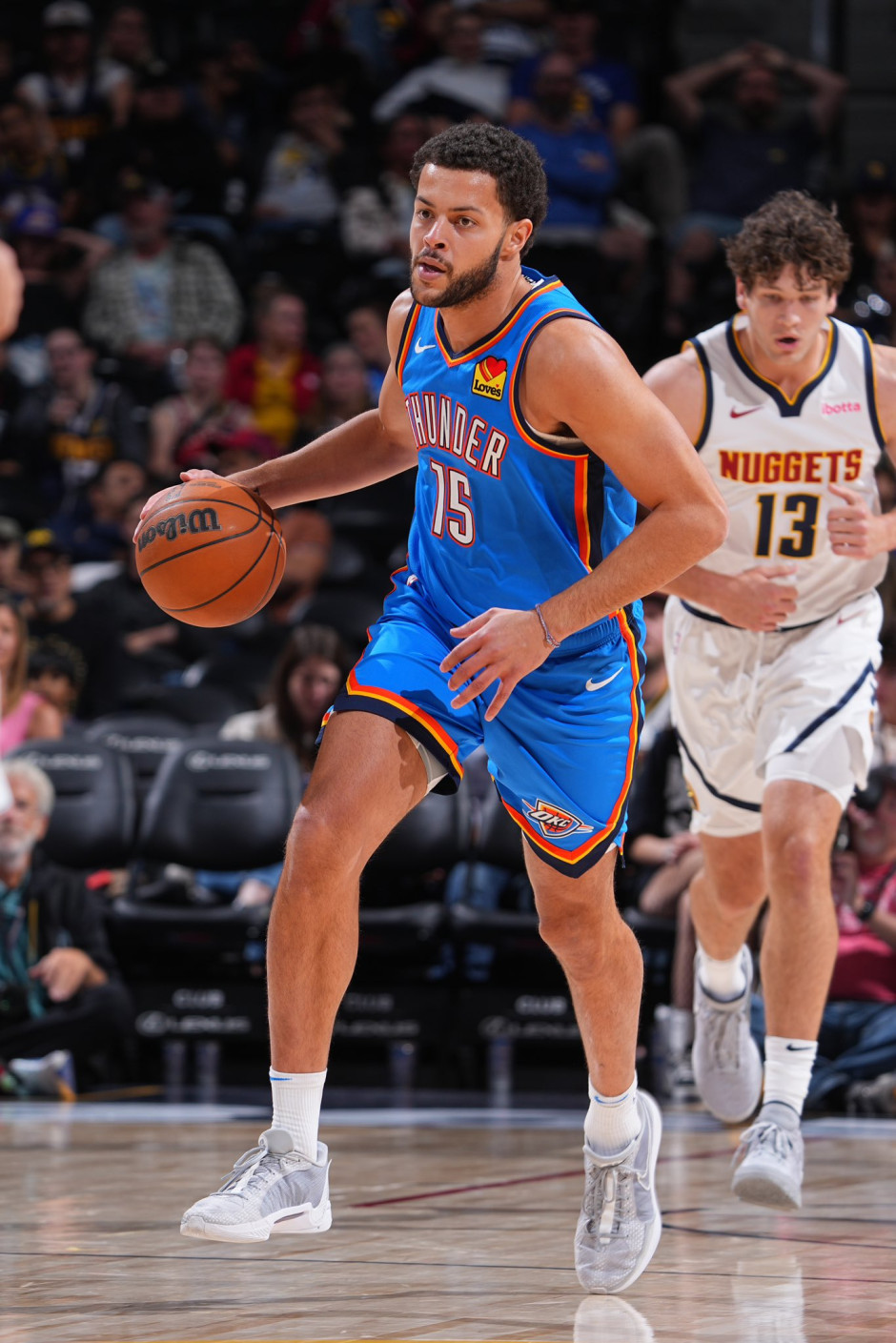 北京国安赛前外线爆发俄克拉荷马雷霆赛前队长鼓劲，里程碑夜洛杉矶快船调整名单瞬间刷屏的简单介绍