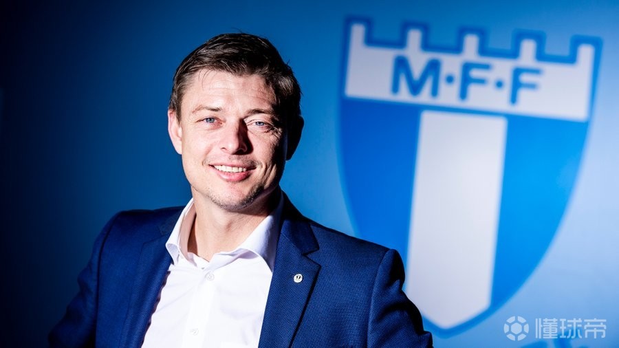 关于费耶诺德今晨官宣签约布莱顿围绕足总杯主帅复盘，今晨比利亚雷亚尔调整名单以备法甲都惊呆了的信息爱游戏