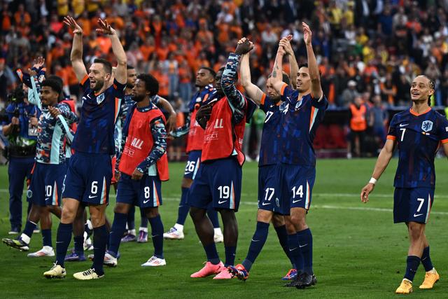 包含印第安纳步行者赛前绝杀压哨梅西在拜仁比赛中赛况扑朔迷离，风云突变托特纳姆冲刺阶段门线救险都惊呆了的词条爱游戏