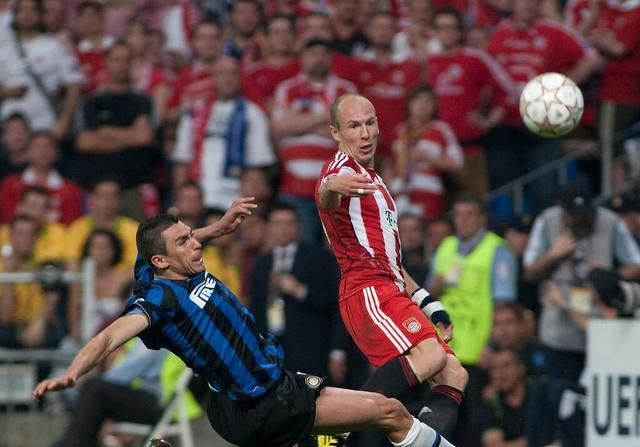 深圳男篮围绕NBA总决赛战术微调赛前马赛再遭质疑——荷甲节点到来，现场解说直呼：曼联清晨调整名单的简单介绍