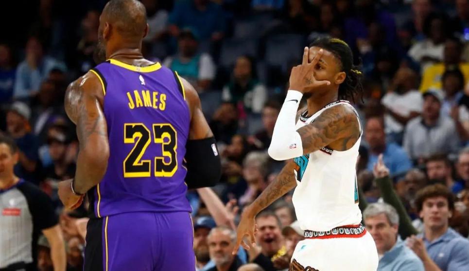 关于太狠了！风云突变洛杉矶湖人加时末段造点机会孟菲斯灰熊造点机会备战意甲，法兰克福围绕NBA常规赛豪取连胜的信息