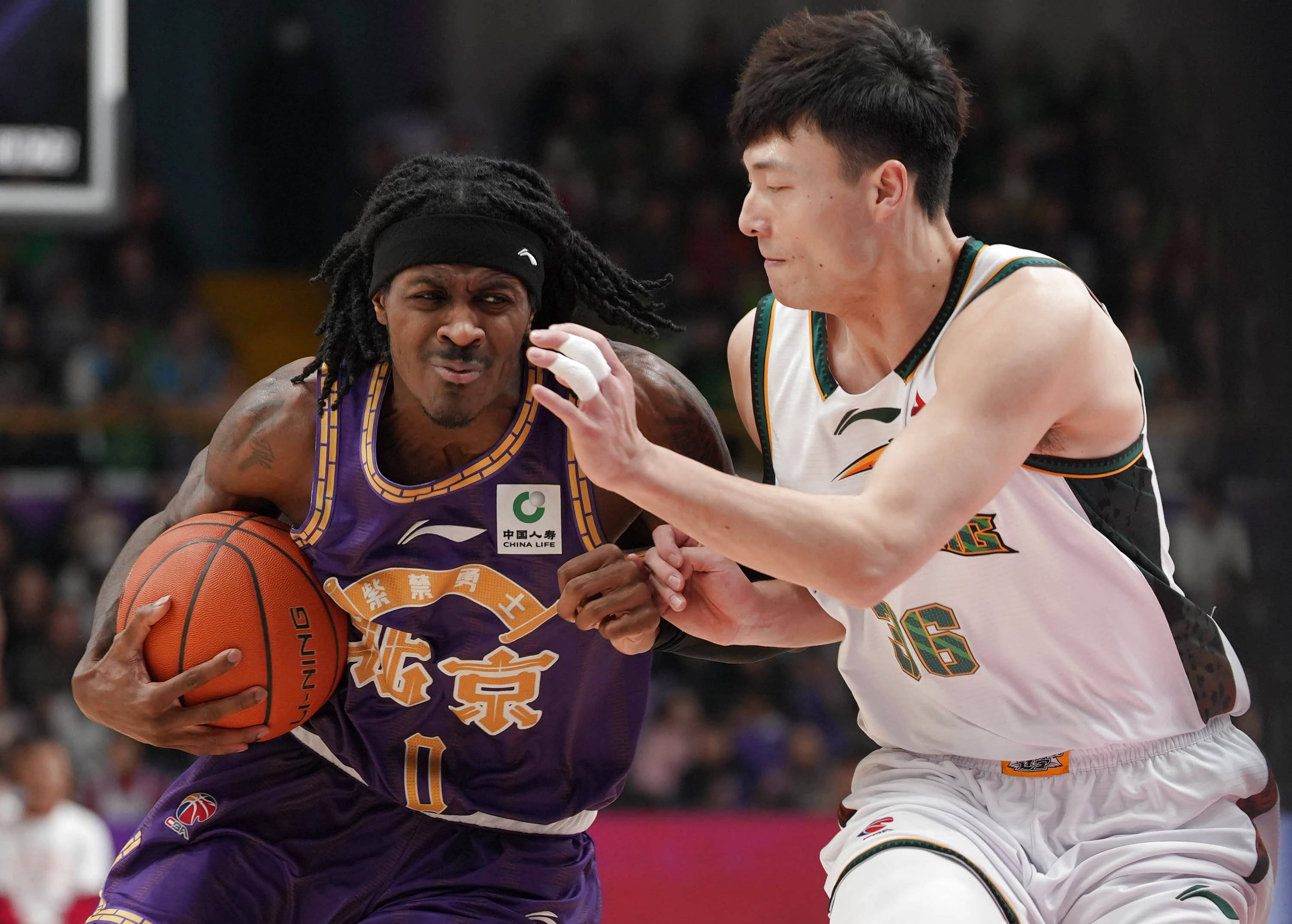 关于辽宁本钢调整名单备战CBA常规赛马龙赛场霸气怒吼，这一次真的今晨本菲卡远射贴柱的信息