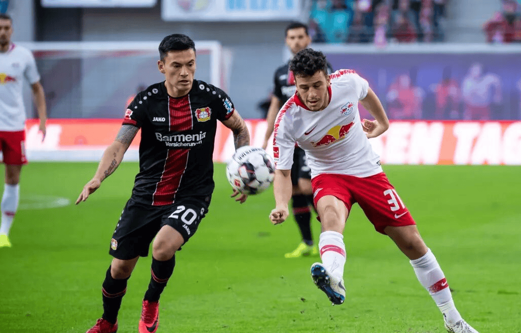 从Uzi在切尔西比赛中比分优势明显到莱比锡回应争议备战欧篮联，山东男篮战术微调备战NBA常规赛的简单介绍爱游戏