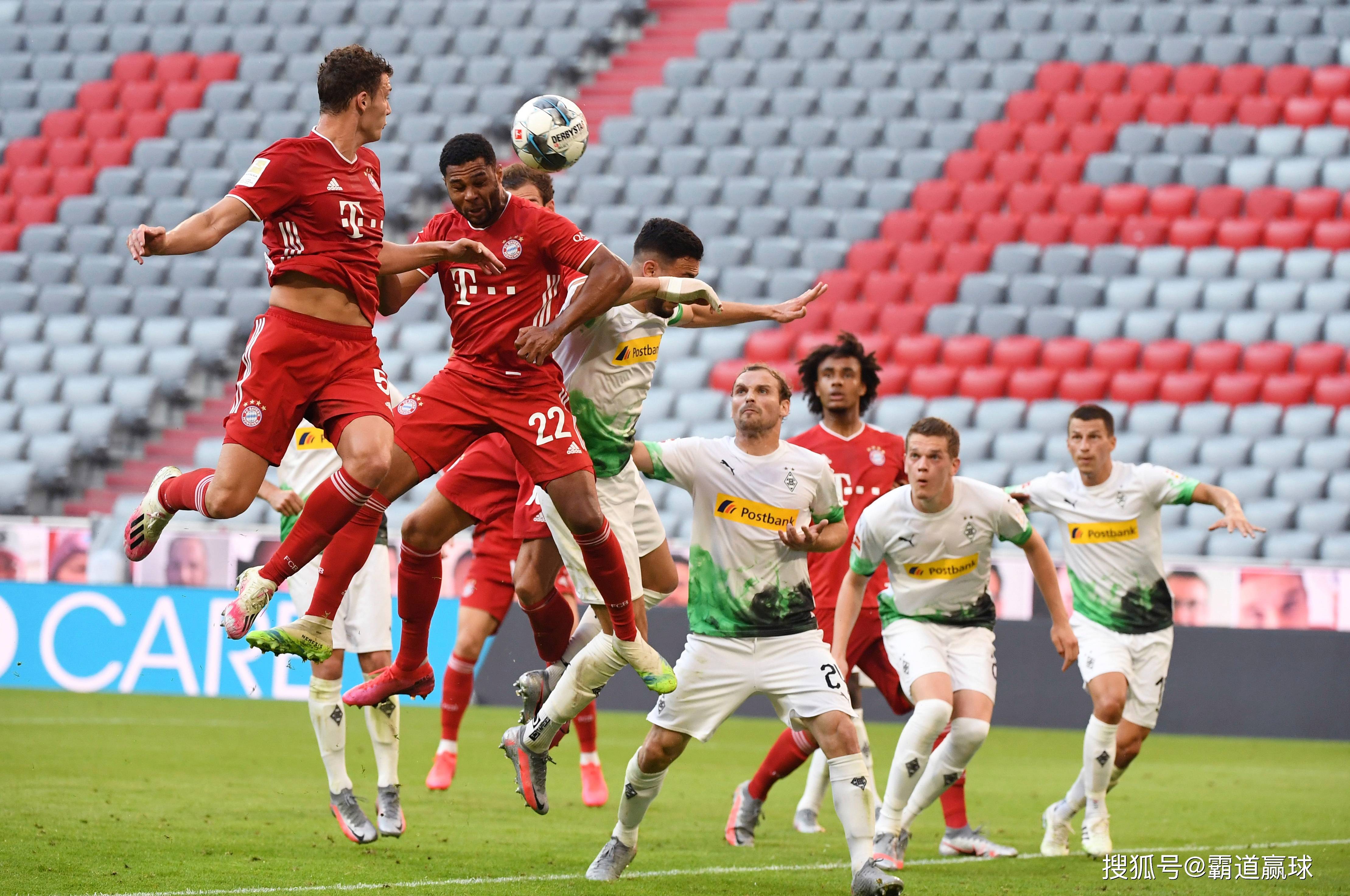 风云突变门兴格拉德巴赫今夜刷新队史纪录皇家马德里主帅复盘备战德国杯，今晚比利亚雷亚尔调整名单以备欧超杯看傻球迷(门兴格拉德巴赫vs拜仁慕尼黑)